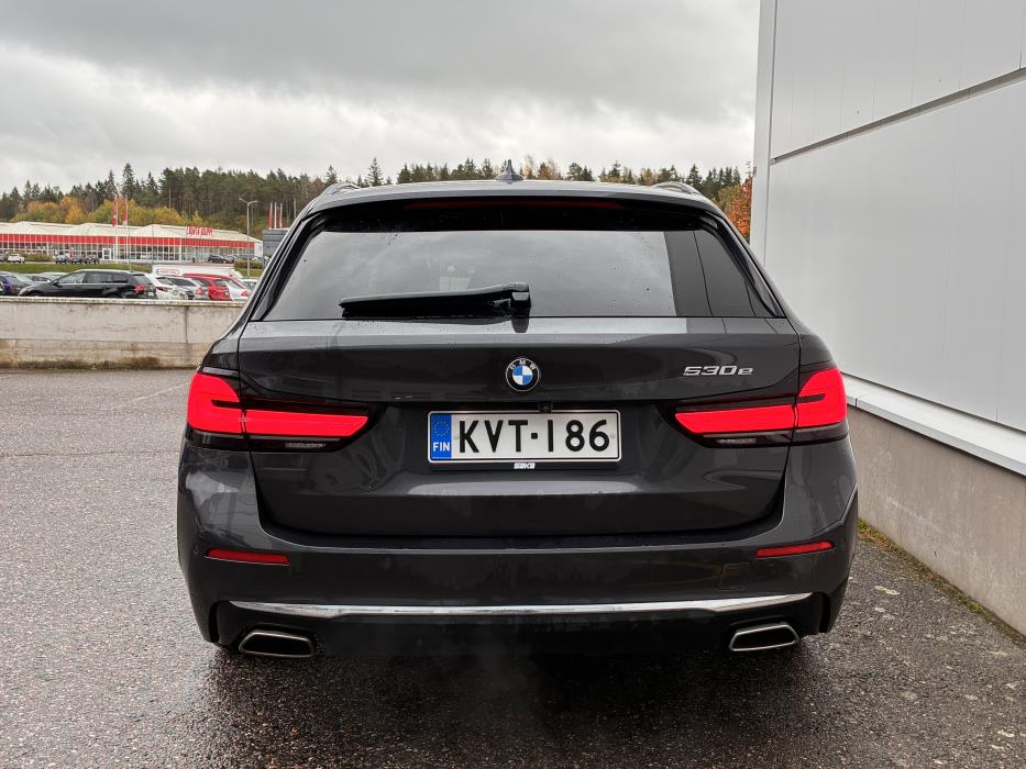 BMW 530 2021