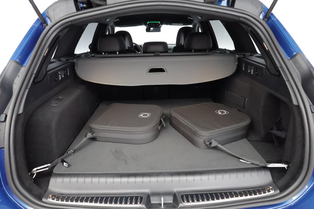 Mercedes-Benz C 2025