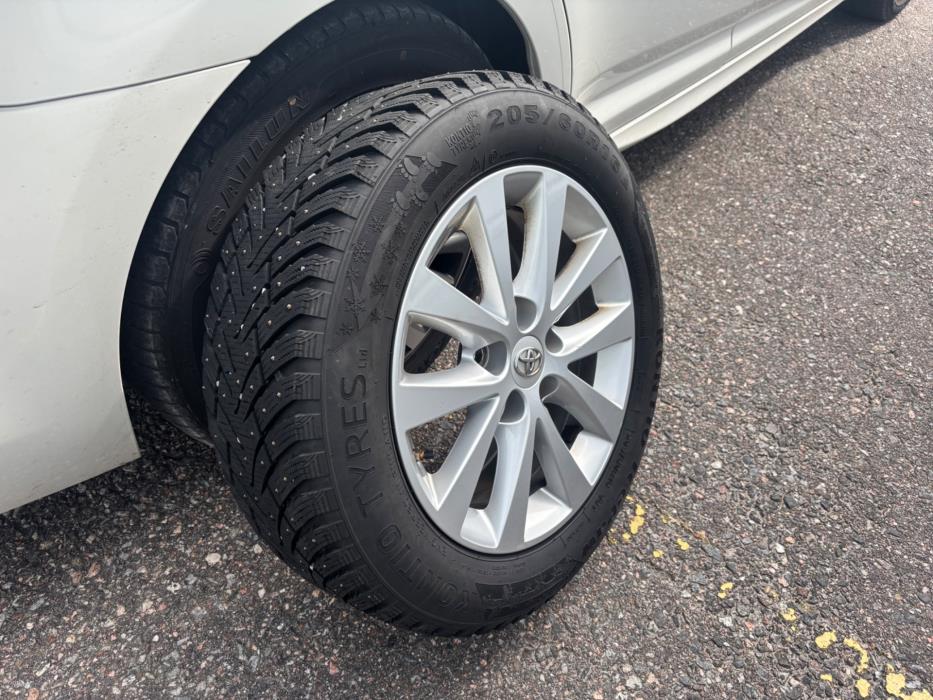 Toyota Avensis 2017