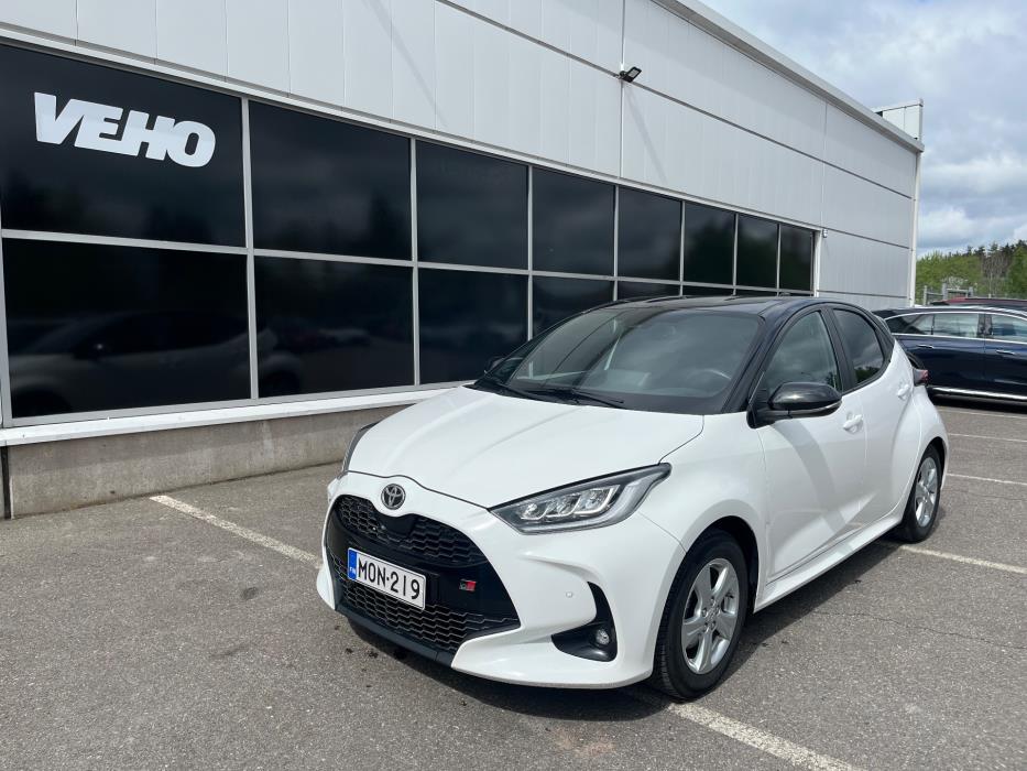 Toyota Yaris 2023
