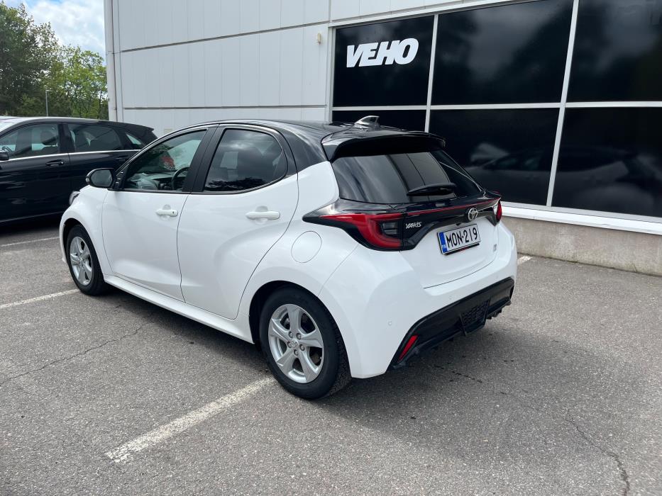 Toyota Yaris 2023