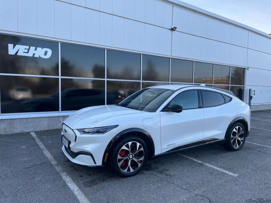 Ford Mustang Mach-E 2022