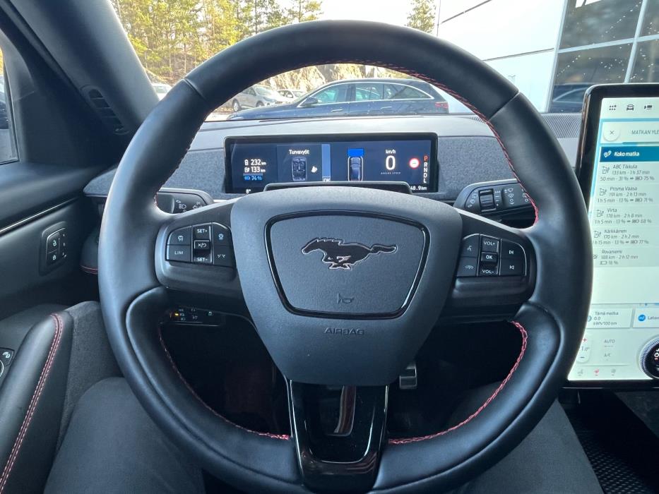 Ford Mustang Mach-E 2022