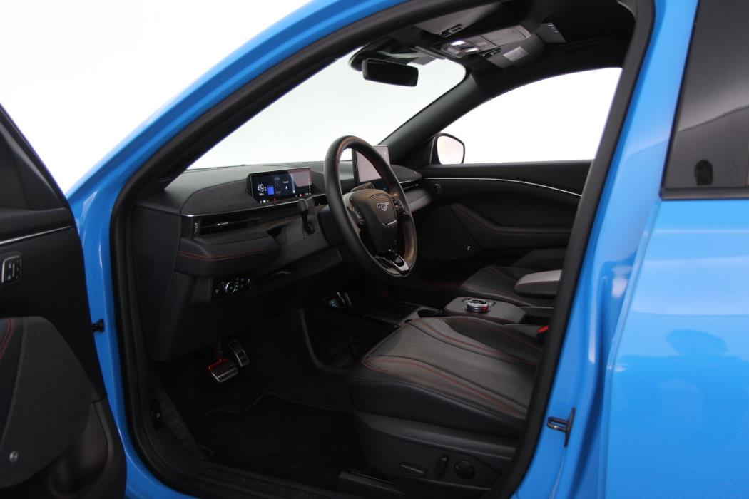 Ford Mustang Mach-E 2024