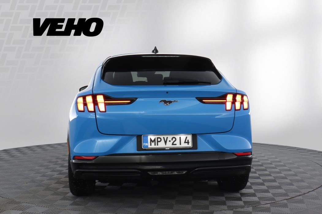 Ford Mustang Mach-E 2024