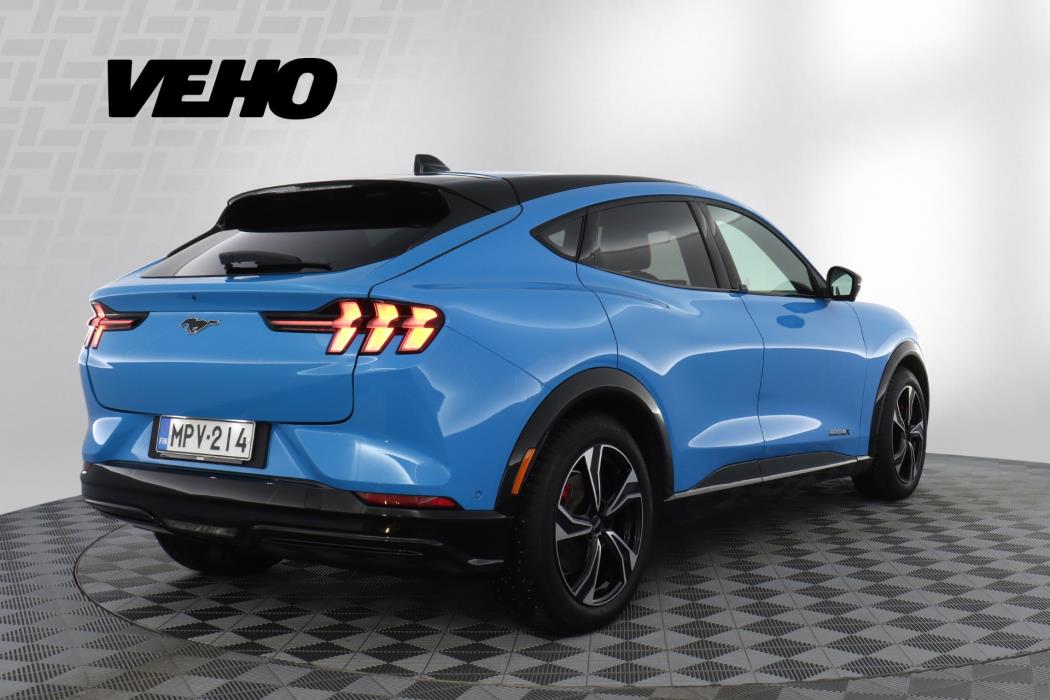 Ford Mustang Mach-E 2024