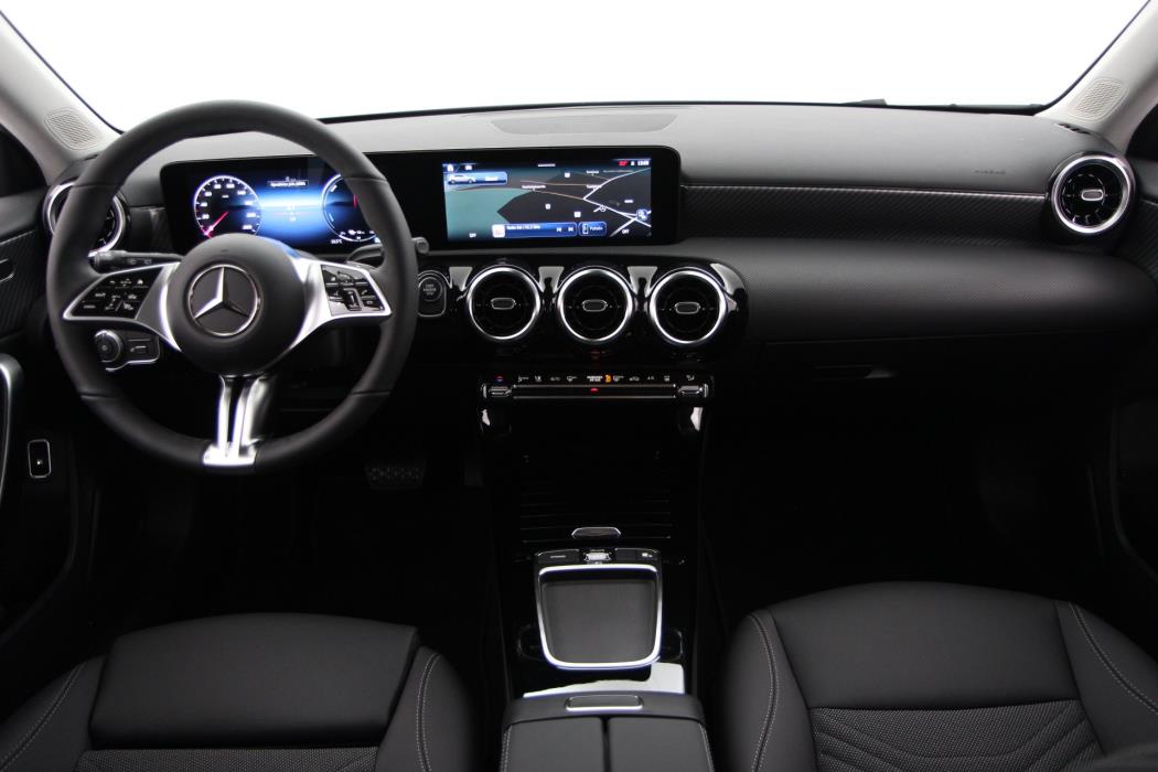 Mercedes-Benz A 2025
