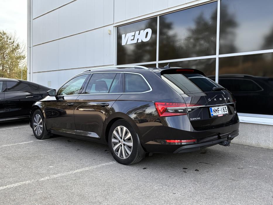 Skoda Superb 2021