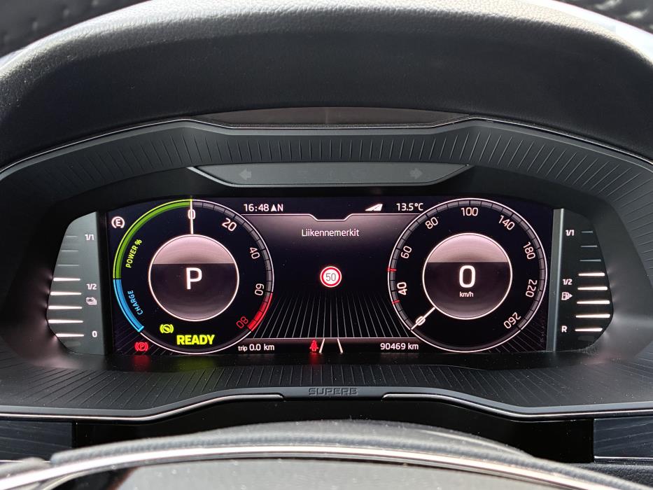 Skoda Superb 2021