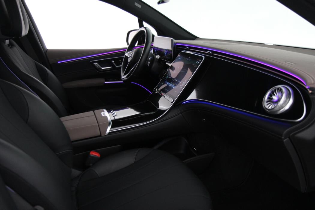 Mercedes-Benz EQS SUV 2023