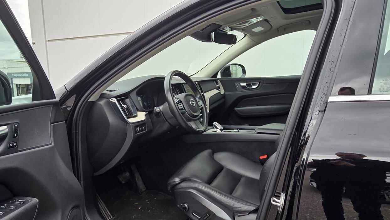 Volvo XC60 2021