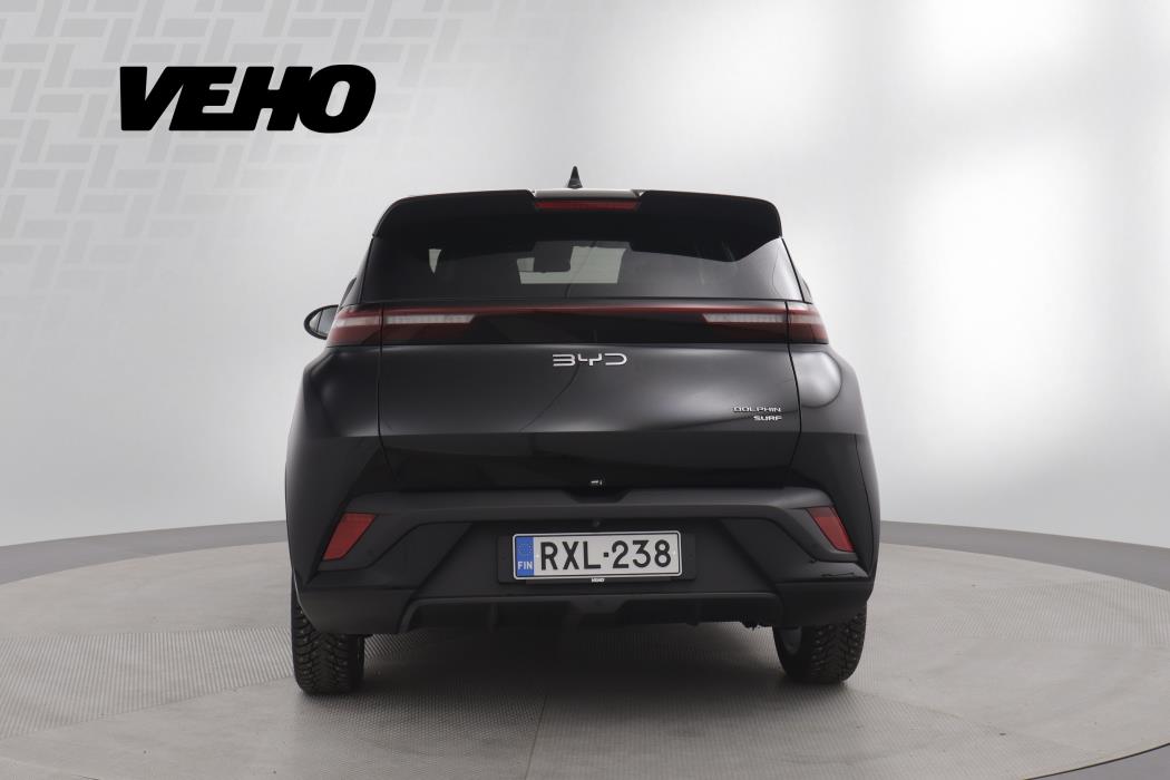 BYD Dolphin Surf 2025