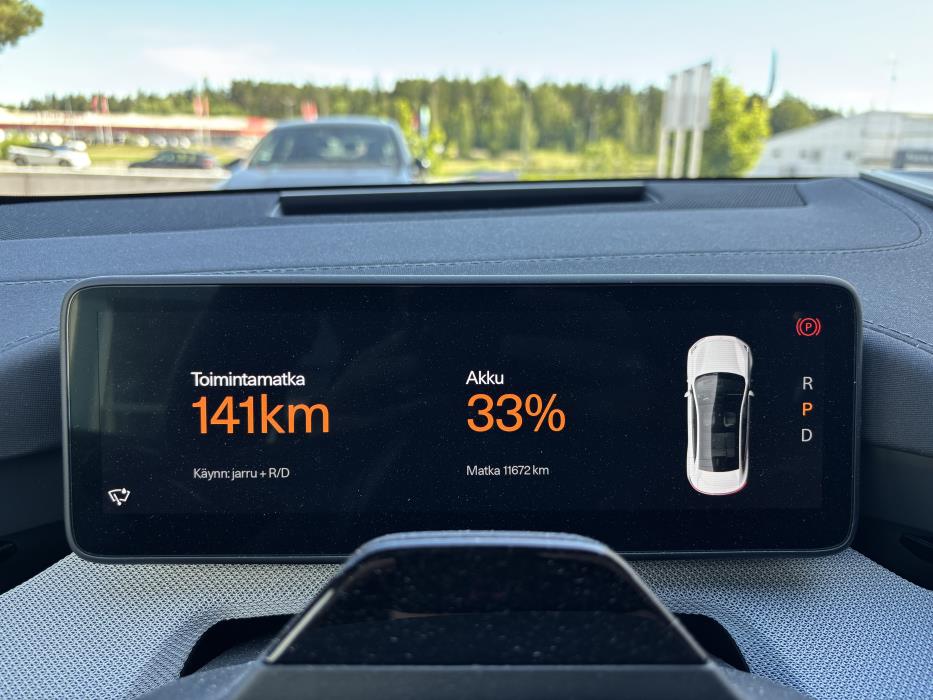 Polestar 4 2025