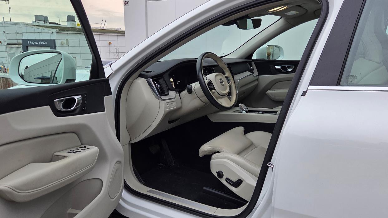 Volvo XC60 2021