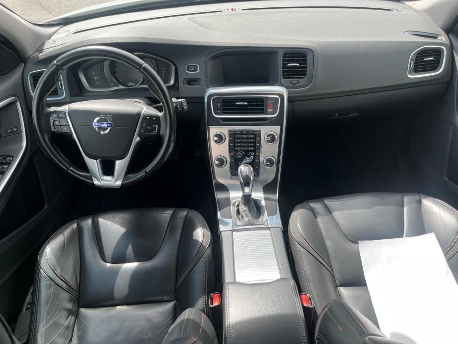 Volvo V60 2015