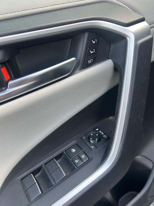 TOYOTA RAV4 2020