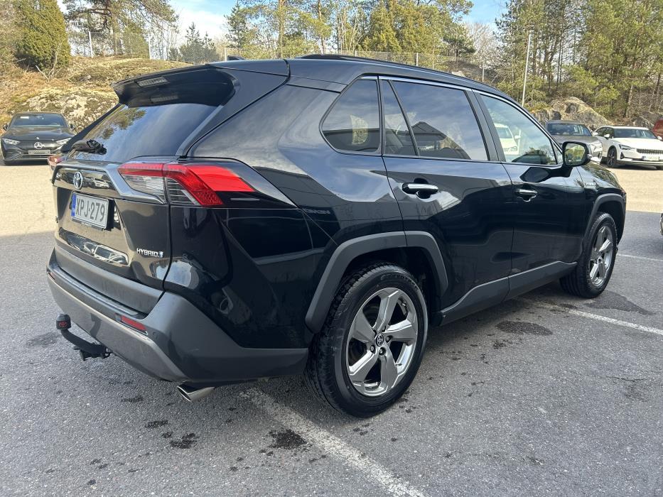 TOYOTA RAV4 2020