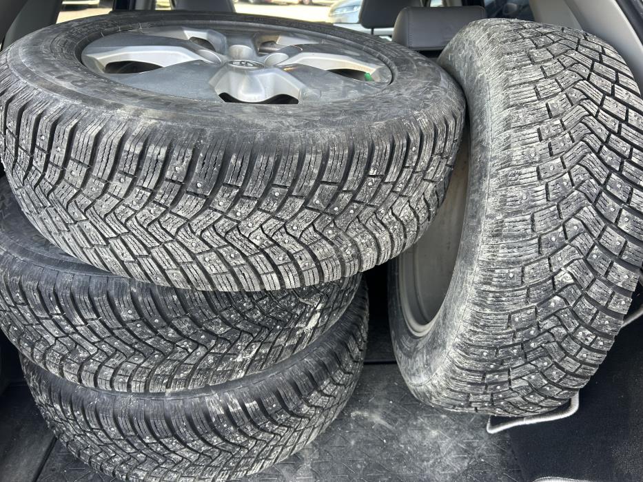 TOYOTA RAV4 2020