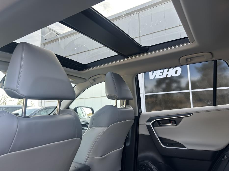 TOYOTA RAV4 2020
