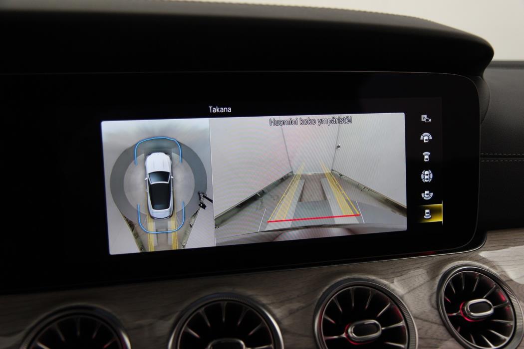 Mercedes-Benz E 2023