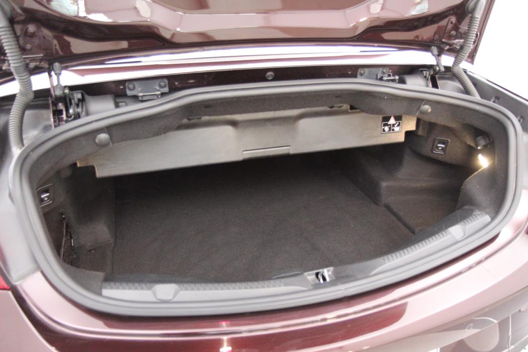 Mercedes-Benz E 2023