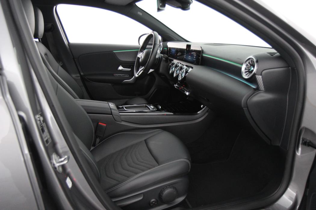 Mercedes-Benz A 2023