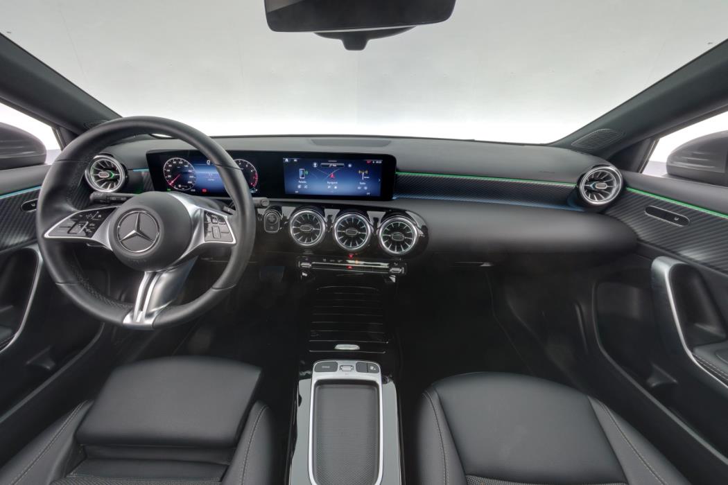 Mercedes-Benz A 2023