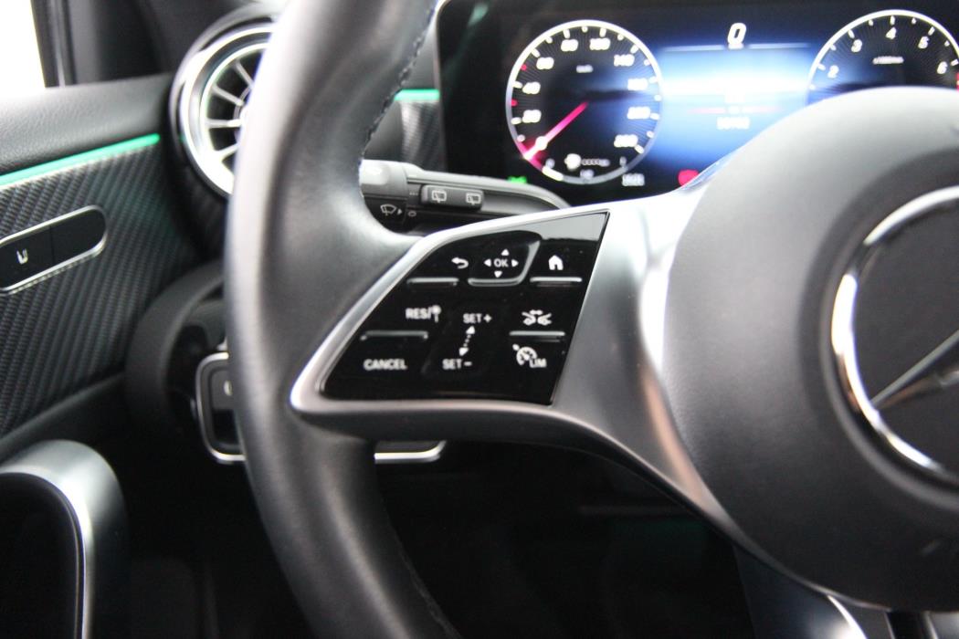 Mercedes-Benz A 2023