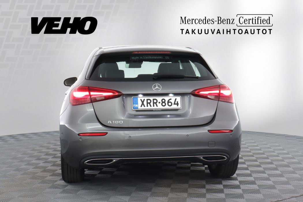 Mercedes-Benz A 2023