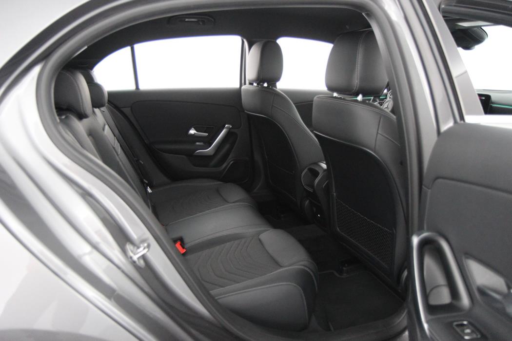 Mercedes-Benz A 2023