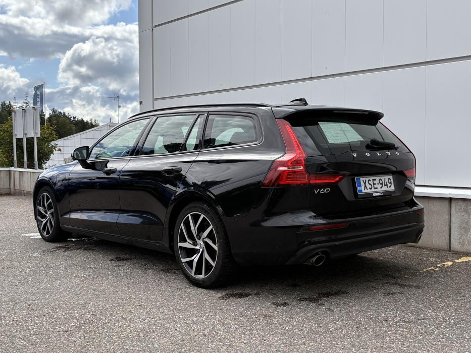 Volvo V60 2020