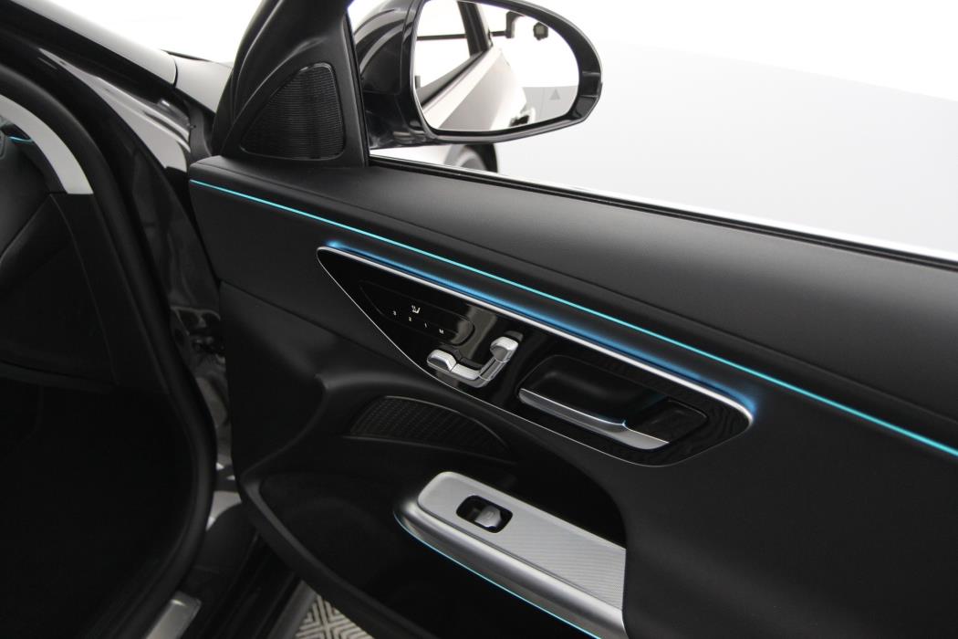 Mercedes-Benz E 2023