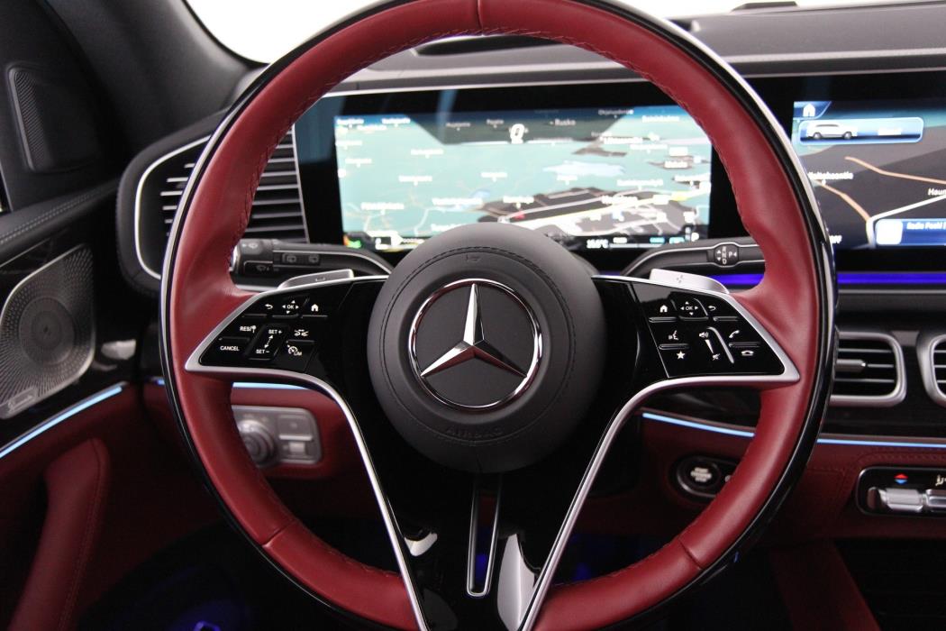 Mercedes-Benz GLS 2025