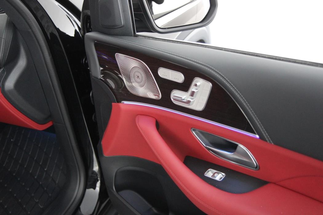 Mercedes-Benz GLS 2025