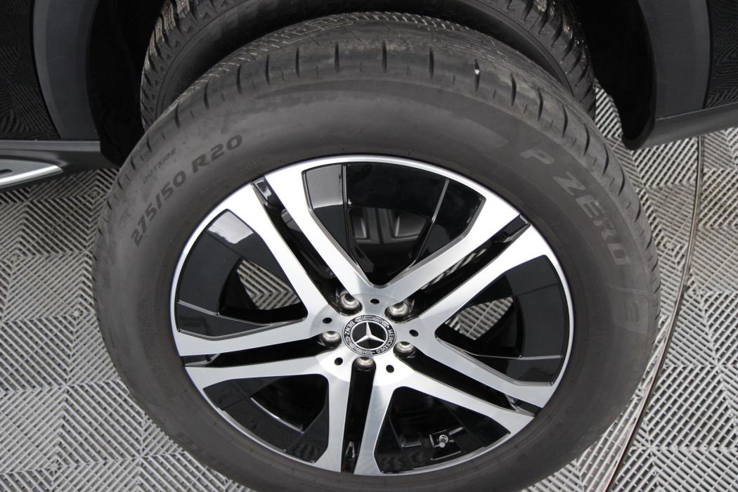 Mercedes-Benz GLS 2025