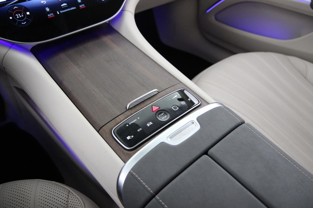 Mercedes-Benz EQS 2023