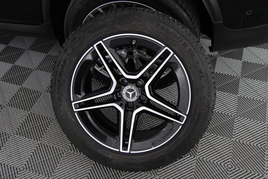 Mercedes-Benz GLC 2023