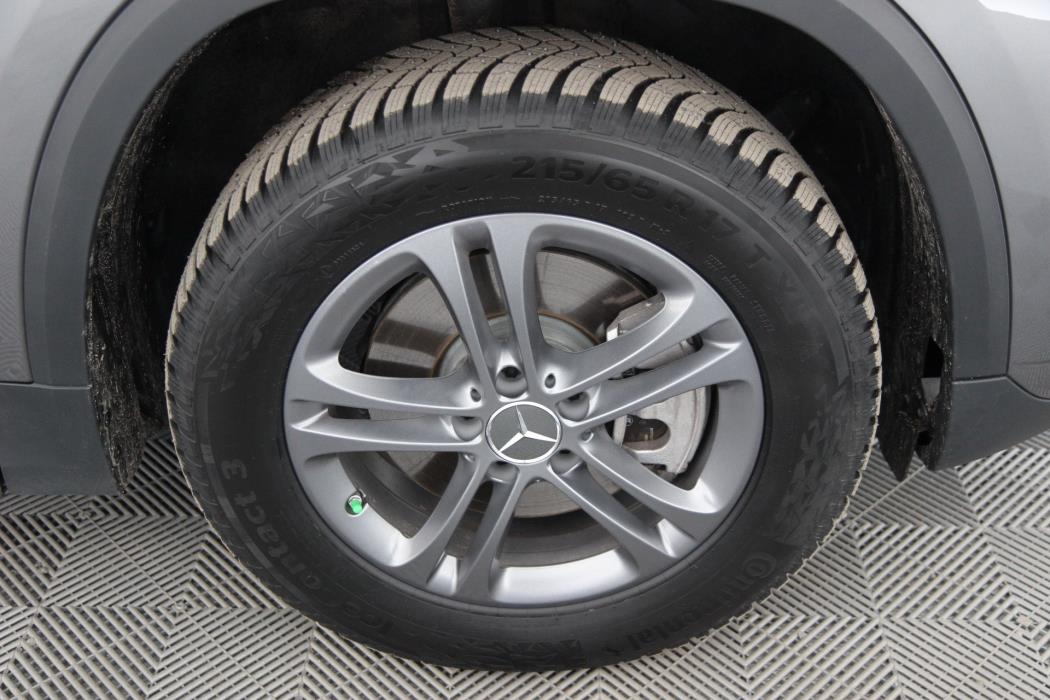 Mercedes-Benz GLA 2025