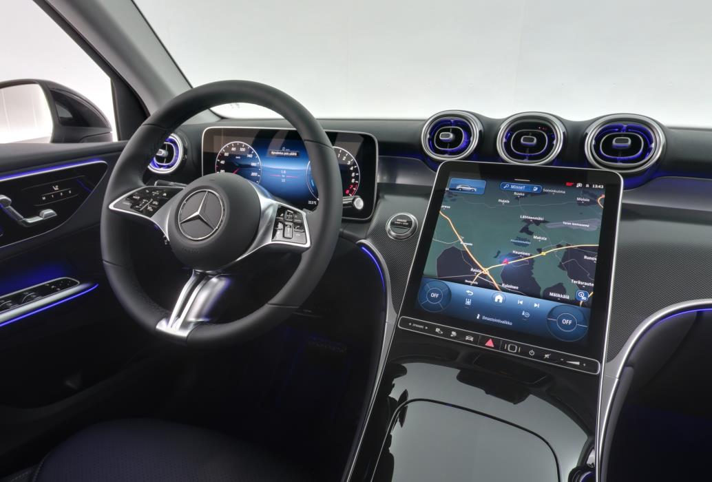 Mercedes-Benz GLC 2025