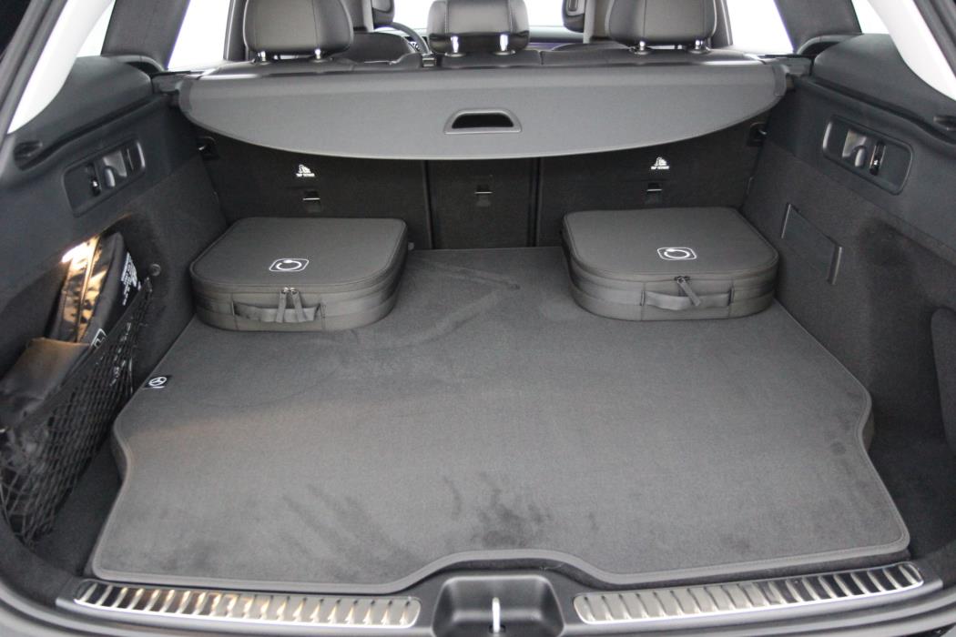 Mercedes-Benz GLC 2025