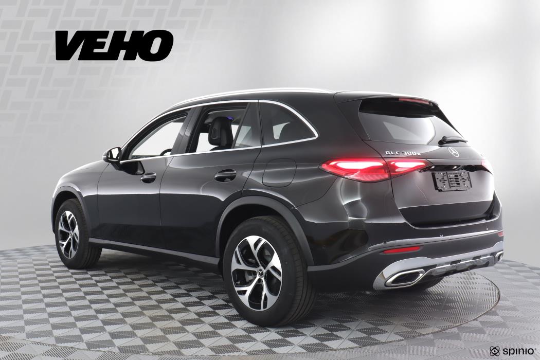 Mercedes-Benz GLC 2025