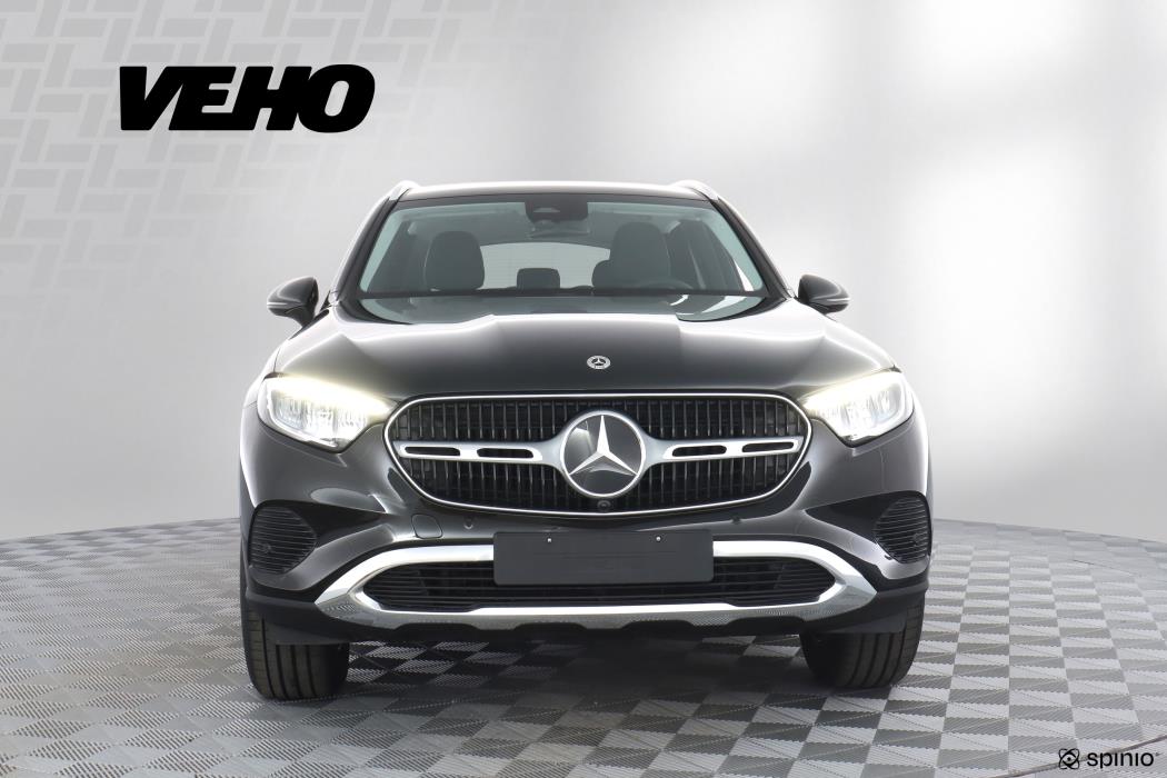 Mercedes-Benz GLC 2025