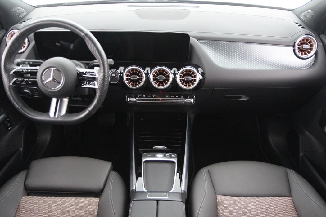 Mercedes-Benz EQA 2024