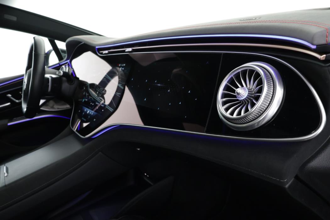 MERCEDES-BENZ EQS 2022