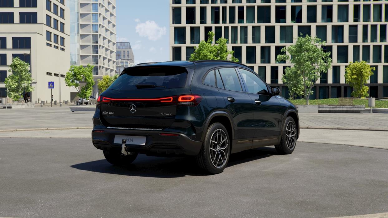 Mercedes-Benz EQA 2021