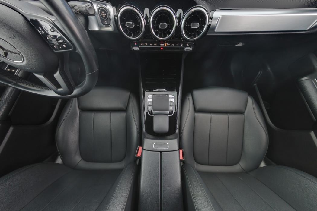 MERCEDES-BENZ GLB 2020