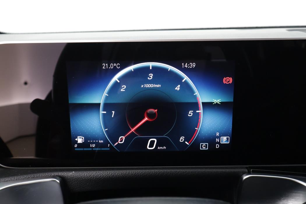 MERCEDES-BENZ GLB 2020