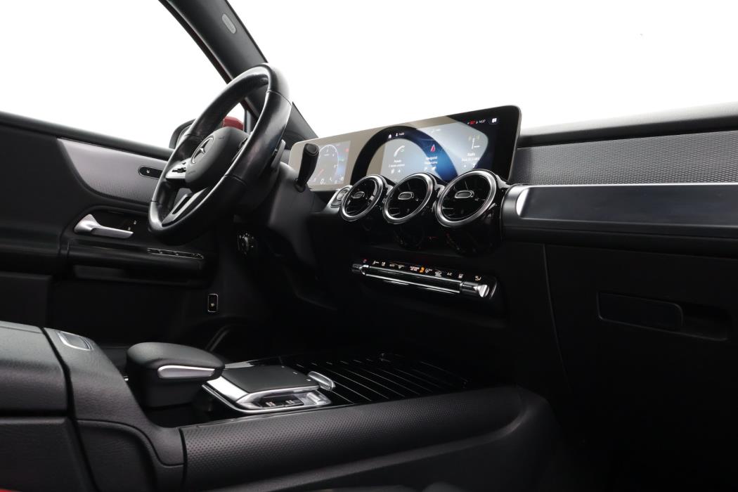 MERCEDES-BENZ GLB 2020