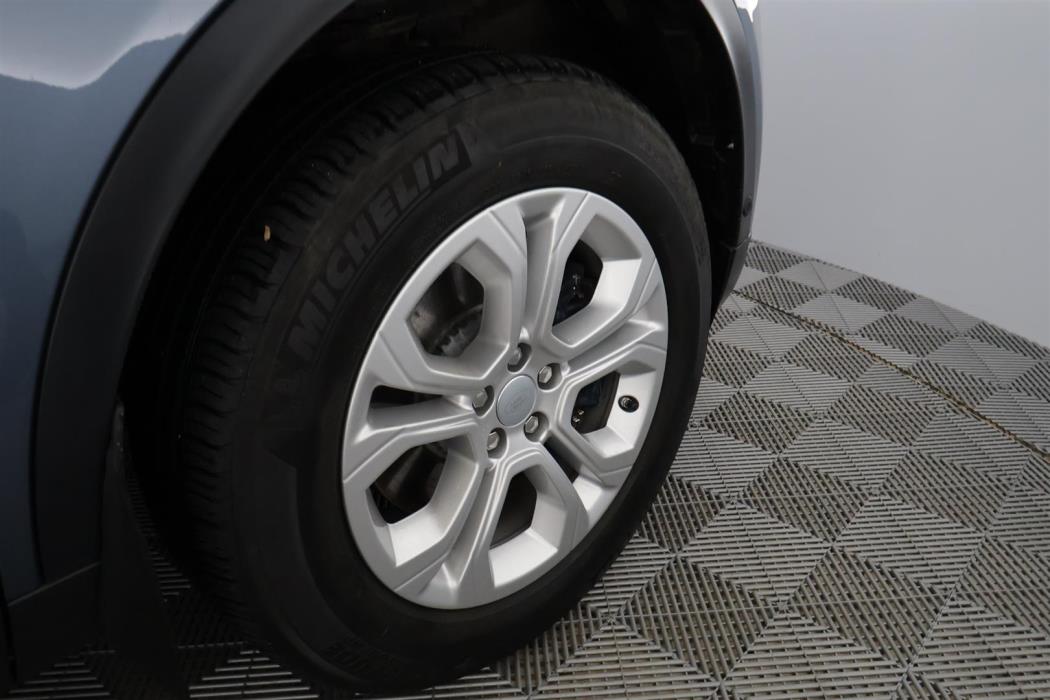 Land Rover Discovery Sport 2021