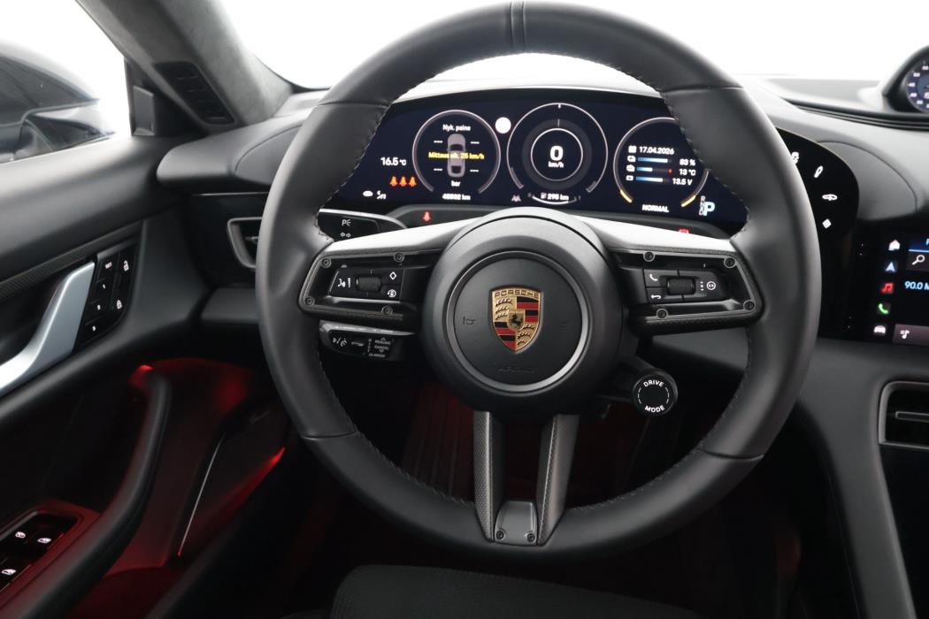 PORSCHE TAYCAN 2020